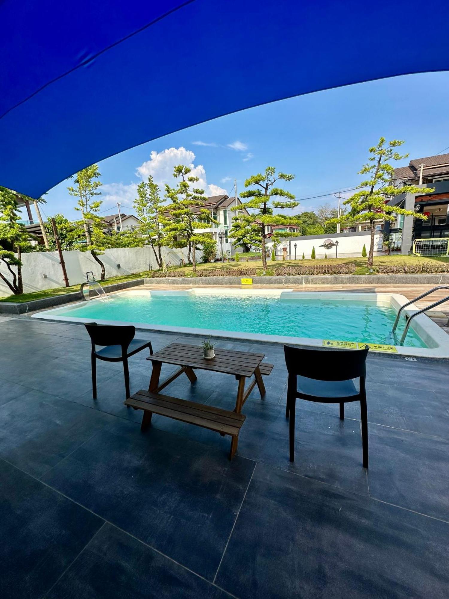 Stylish Villa Alma Simpang Ampat  Buitenkant foto