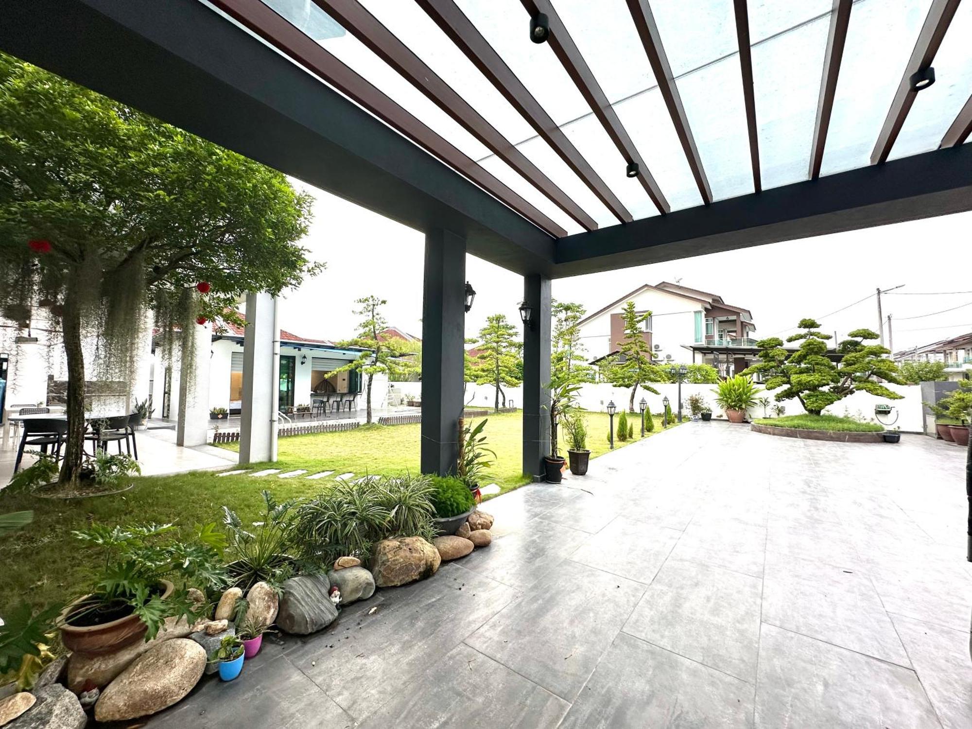 Stylish Villa Alma Simpang Ampat  Buitenkant foto